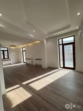 212 м², 5-комн. квартира, 5/6-1