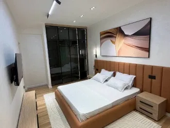 80 м², 3-комн. квартира, 7/12-2