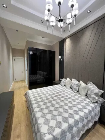 105 м², 3-комн. квартира, 4/9-1