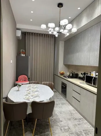 85 м², 1-комн. квартира, 8/11-1