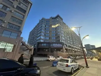 81 м², 2-комн. квартира, 1/10-2