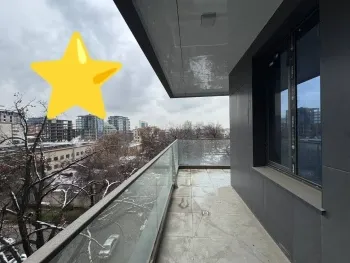 90 м², 3-комн. квартира, 5/10-0