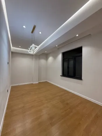 84 m², 3-xonali kvartira, 4/10-2