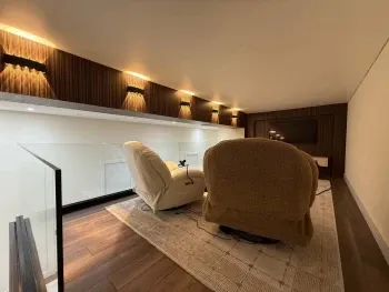 200 m², 5-xonali kvartira, 1/9-1