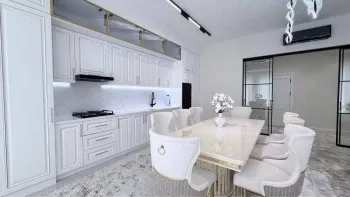 100 м², 4-комн. квартира, 5/9-3
