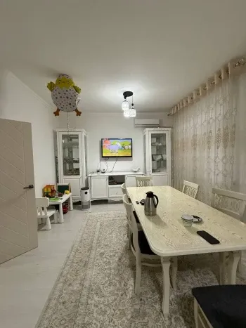 110 м², 4-комн. квартира, 1/9-0