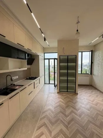 140 м², 4-комн. квартира, 12/13-1