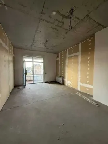 83 м², 3-комн. квартира, 7/12-1