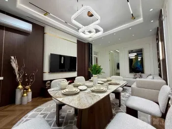 124 m², 4-xonali kvartira, 8/10-0