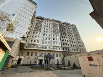 156 м², 4-комн. квартира, 12/12-1