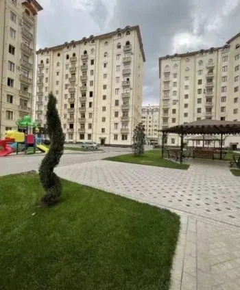 120 м², 3-комн. квартира, 3/10-2