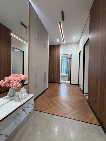 172 м², 5-комн. квартира, 4/14-3