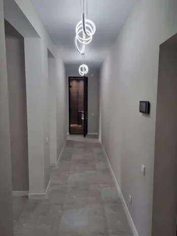 66 м², 2-комн. квартира, 2/9-1