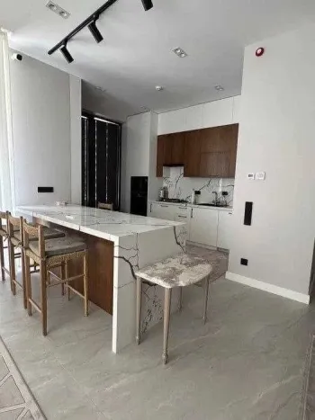 107 м², 4-комн. квартира, 3/18-3