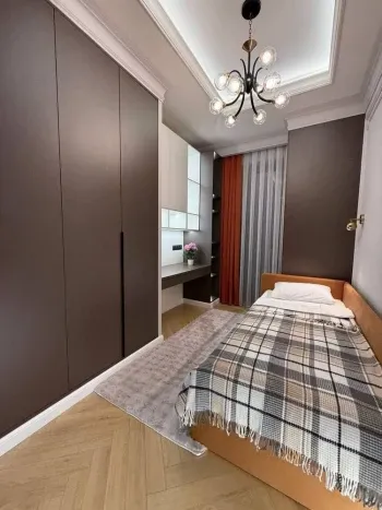 73 м², 3-комн. квартира, 8/10-1