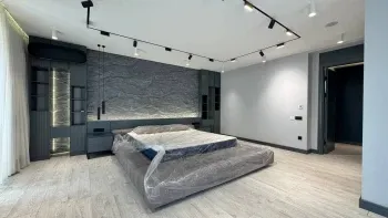 131 m², 3-xonali kvartira, 10/12-1