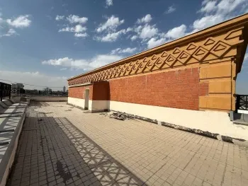325 м², 5-комн. квартира, 9/9-3