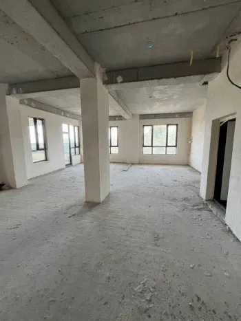 150 м², 4-комн. квартира, 4/14-3