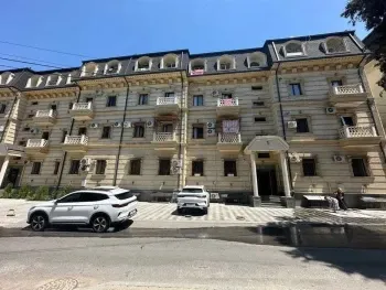 116 м², 4-комн. квартира, 2/4-0