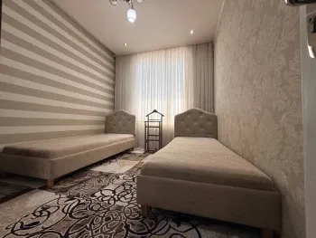 105 м², 3-комн. квартира, 2/6-2