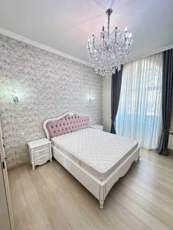 165 м², 3-комн. квартира, 8/8-1