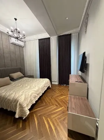 63 м², 2-комн. квартира, 4/9-0