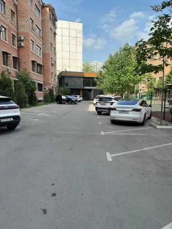 118 м², 4-комн. квартира, 4/7-2