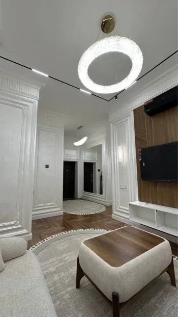 100 м², 4-комн. квартира, 8/10-1