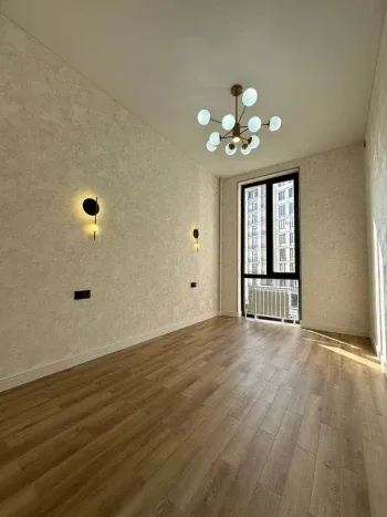 80 м², 3-комн. квартира, 4/10-1