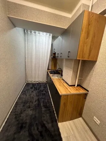 30 м², 4-комн. квартира, 4/10-2