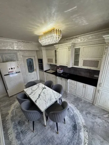 135 м², 4-комн. квартира, 6/8-1