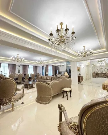 210 м², 3-комн. квартира, 3/8-2