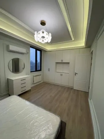100 м², 3-комн. квартира, 5/8-3