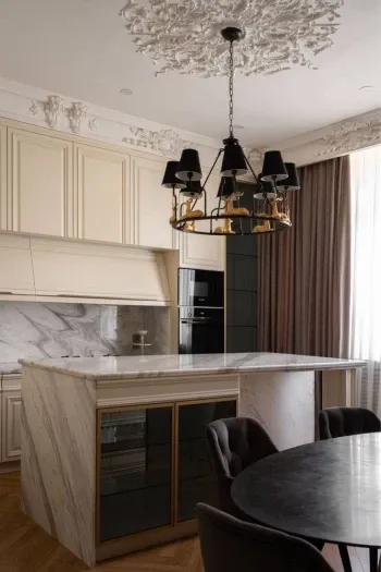 185 м², 3-комн. квартира, 6/6-0