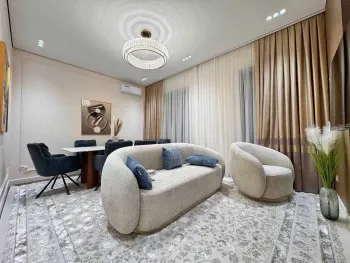 140 м², 5-комн. квартира, 8/9-1