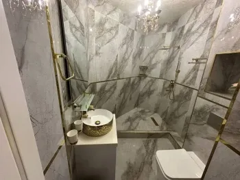 200 м², 5-комн. квартира, 8/9-1