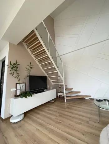 100 м², 3-комн. квартира, 4/4-3