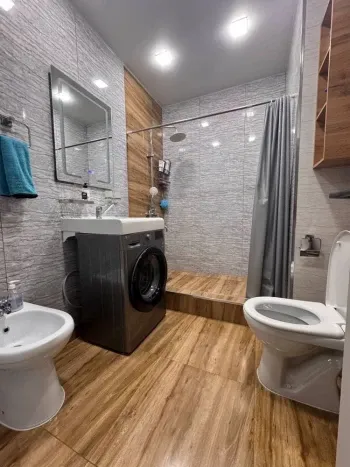 77 м², 3-комн. квартира, 7/8-3