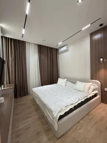 131 м², 4-комн. квартира, 7/14-3