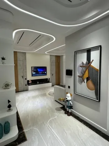 83 м², 3-комн. квартира, 3/10-0