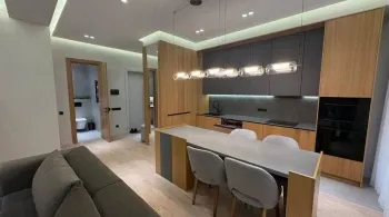 81 м², 3-комн. квартира, 6/12-3