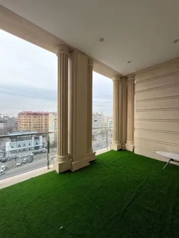 100 м², 4-комн. квартира, 8/8-2