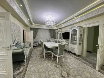 130 м², 4-комн. квартира, 3/8-0