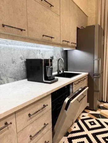 136 м², 4-комн. квартира, 8/9-2