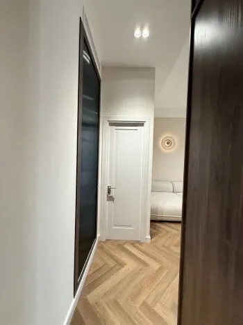 60 м², 3-комн. квартира, 2/9-1