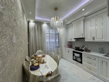 150 м², 4-комн. квартира, 1/8-1