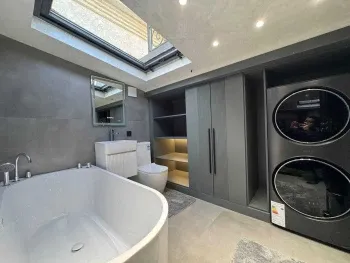 178 m², ko'p xonali kvartira, 10/10-0