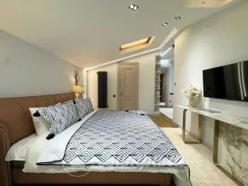 127 м², 4-комн. квартира, 8/9-2