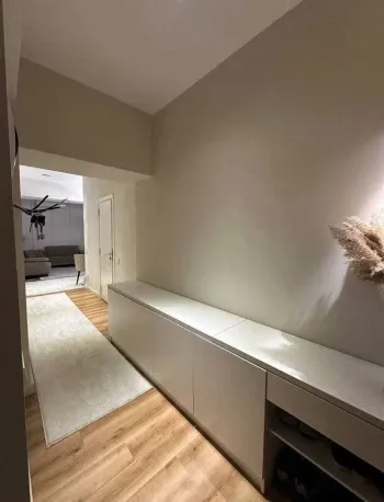 60 м², 3-комн. квартира, 4/10-3