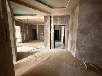 180 м², 5-комн. квартира, 8/11-2